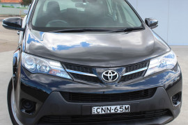 2013 Toyota RAV4 ZSA42R Suv