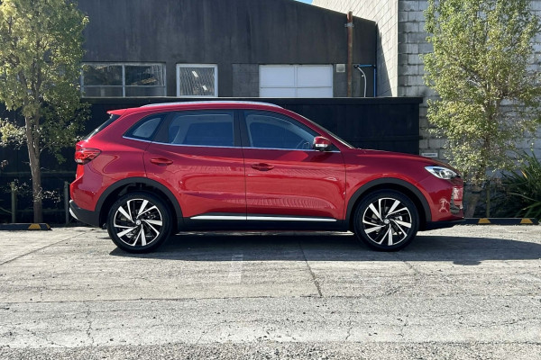 2026 MG ZS Essence Hybrid+ SUV Image 2
