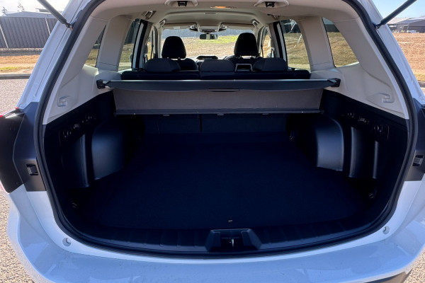2022 MY23 Subaru Forester S5 2.5i SUV Image 12