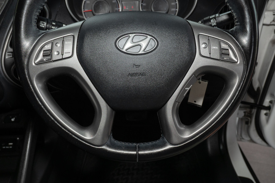 2015 Hyundai ix35 Series II SE SUV Image 11