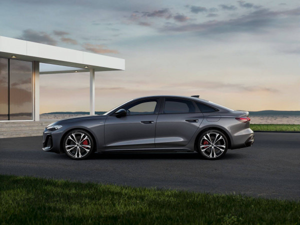 2025 Audi A5 B10 e-hybrid S-Line Sedan image 5