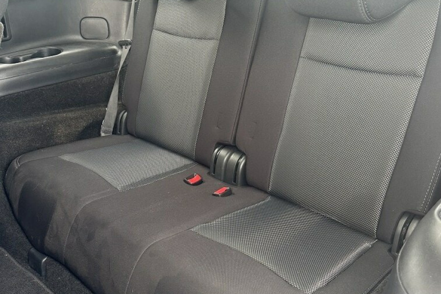 2019 Nissan Pathfinder R52 Series III ST SUV Image 27