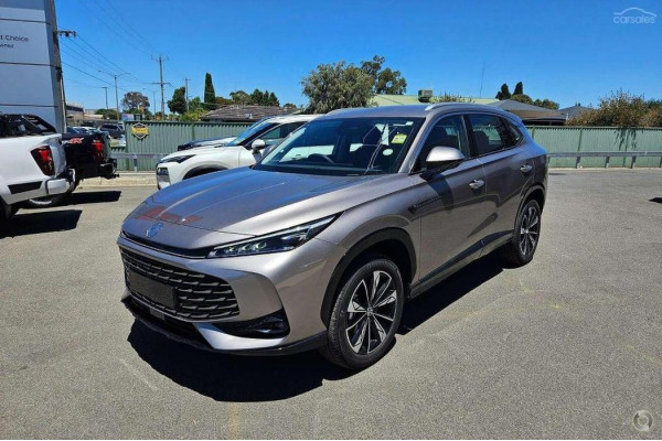 2025 MG HS AS33 Excite SUV