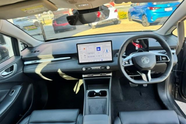 2026 MG MG4 EV Urban AH4E Essence 43 Hatch Image 5