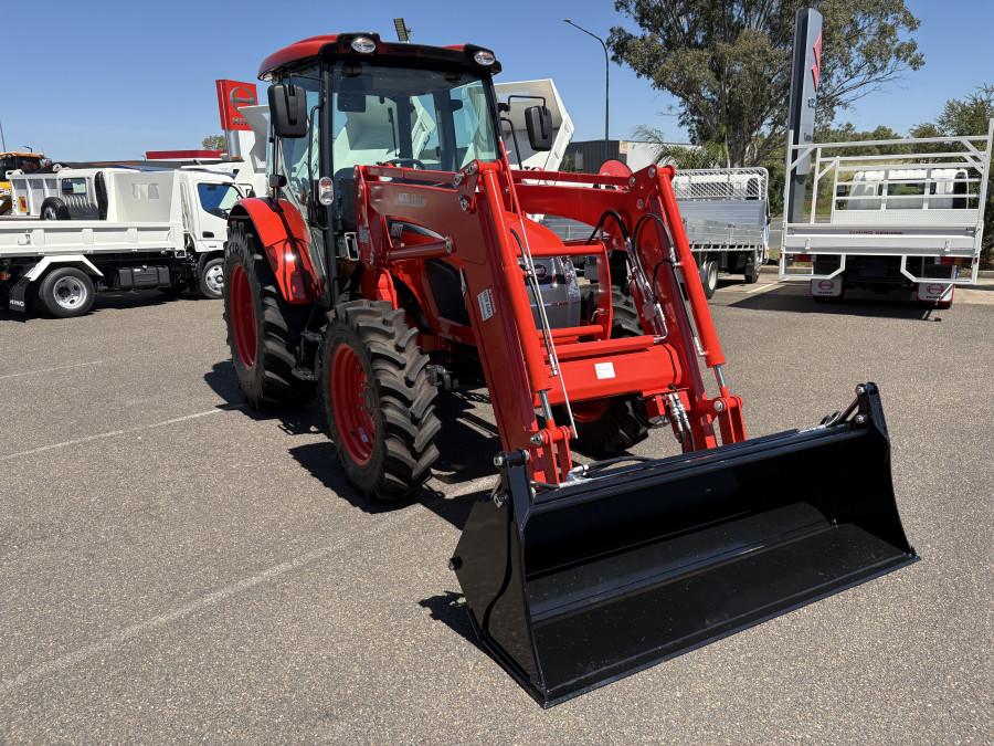 2025 Kioti RX8030 CAB TRACTOR w/ LOADER & BUCKET  RX8030 Tractors Image 6