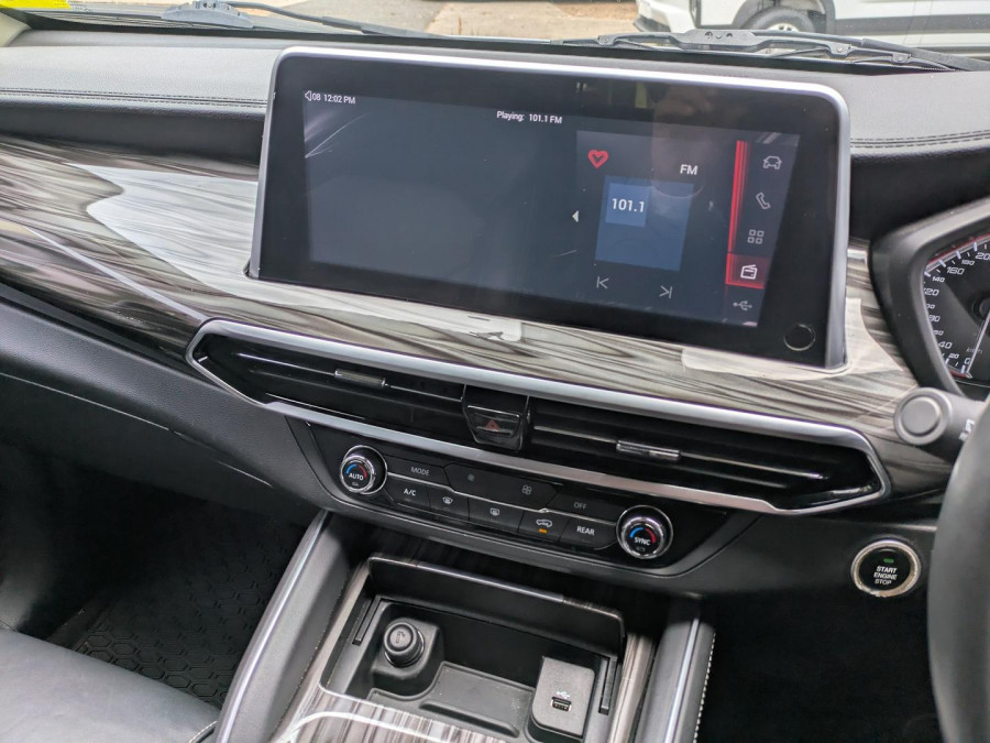 2021 LDV D90 SV9A Executive SUV Image 13