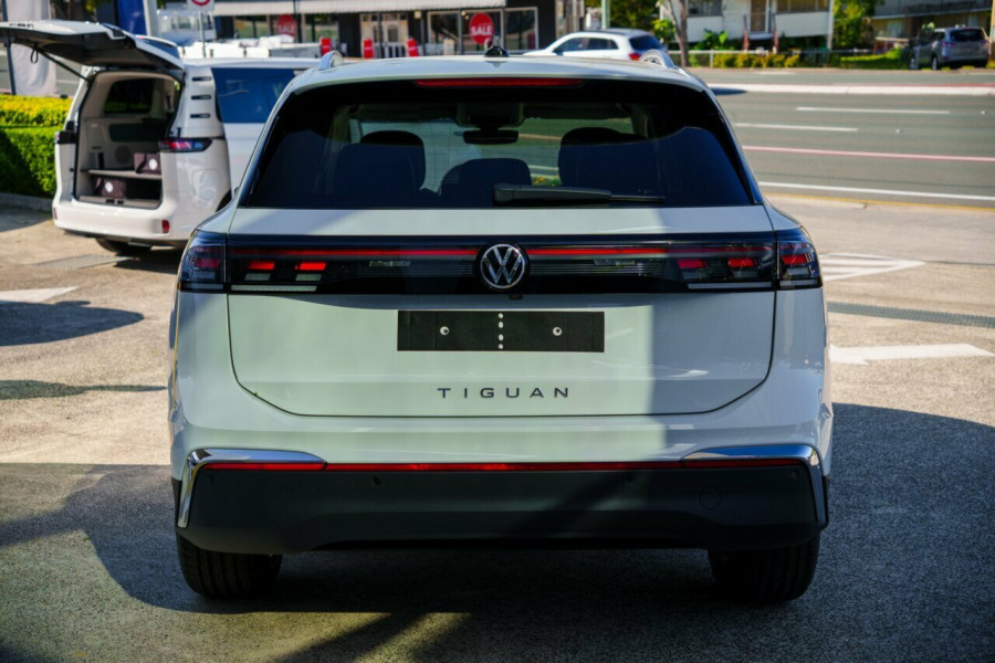 2026 Volkswagen Tiguan CT 110TSI Elegance SUV Image 3
