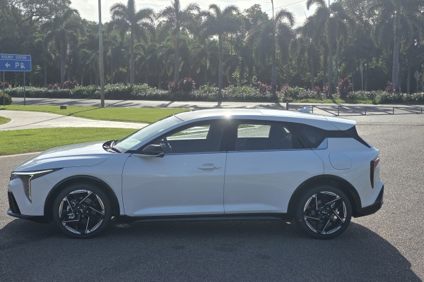 2025 MY26 Kia K4 CL4m GT-Line Hatch Image 11