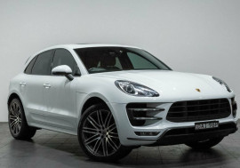 Porsche Macan Turbo PDK AWD 95B MY15