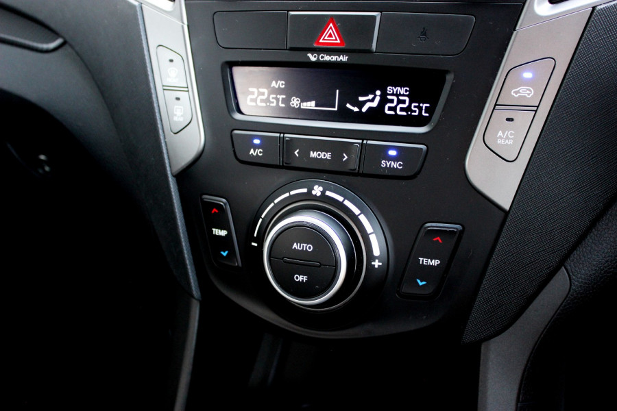 2018 Hyundai Santa Fe DM5 Series II Active X SUV Image 15