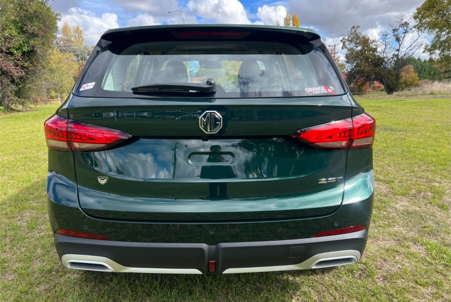 2025 MG ZS ZS32 Essence Turbo SUV Image 6
