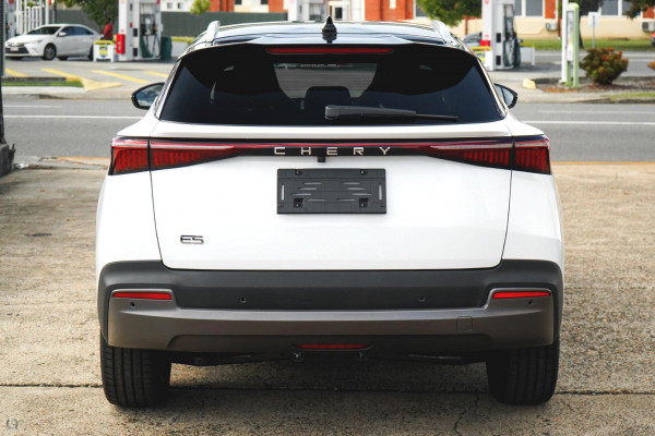 2026 Chery E5  Ultimate SUV Image 3