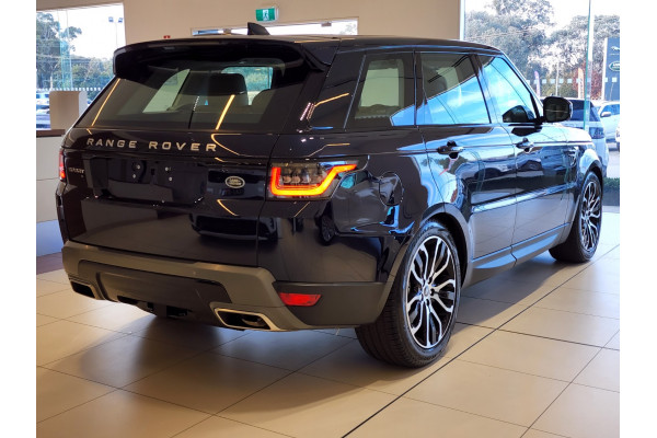 2022 Land Rover Range Rover Sport Wagon Image 4