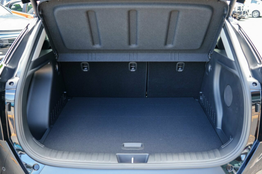 2024 MY25 Hyundai KONA SX2.V2 Premium SUV Image 8