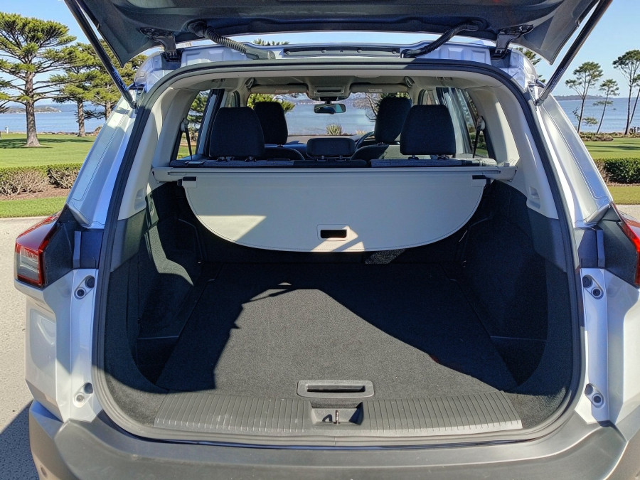 2024 MY25 Nissan X-Trail T33 ST SUV Image 8