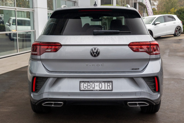 2025 Volkswagen T-Roc D11 140TSI R-Line SUV image 5