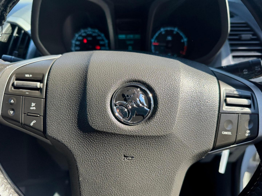 2015 MY16 Holden Colorado RG LT Crew Cab Pickup Image 21