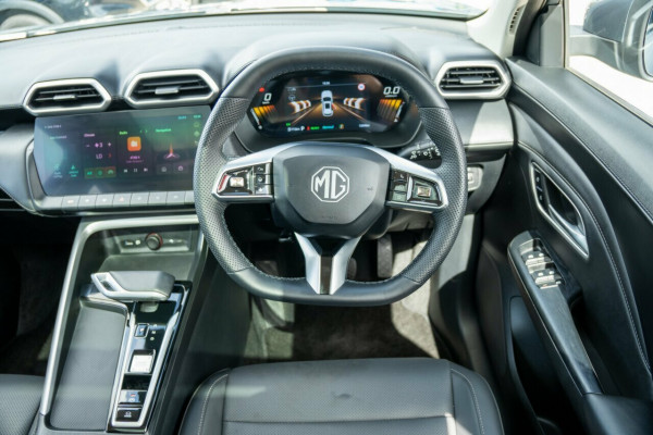 2025 MY25.5 MG ZS ZS32 Essence Hybrid+ SUV Image 9