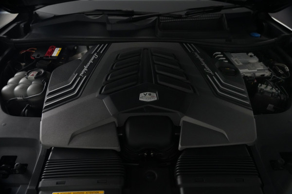 2022 Lamborghini Urus SUV Image 32
