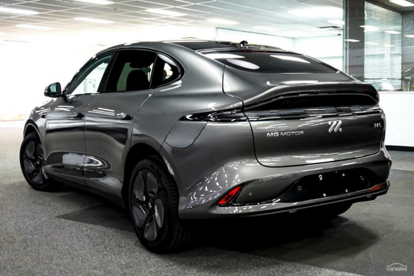 2026 MY25 MG IM6 S12L Premium SUV Image 4