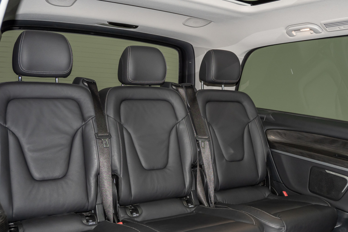 2021 Mercedes-Benz V 250 D Avantgarde Mwb SUV Image 3