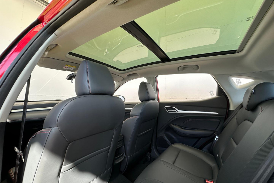 2024 MG ZST  Essence SUV Image 22