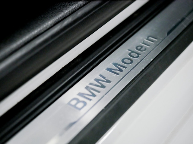 2015 BMW 2 Series F22 220i Modern Line Coupe Image 27