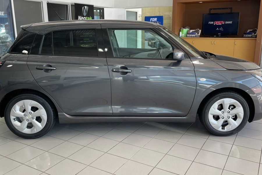 2024 Suzuki Swift UZ Hybrid Plus Hatch Image 20