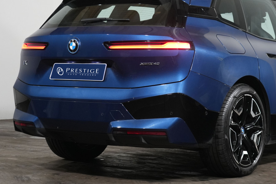2023 BMW iX xDrive40 Sport SUV