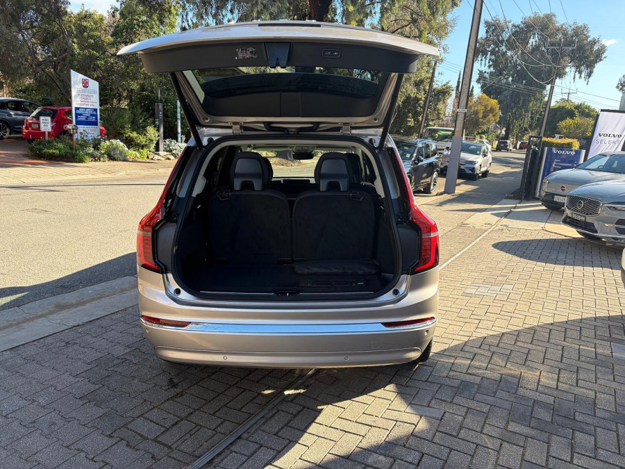 2025 MY26 Volvo XC90 L Series Plus B5 Bright SUV Image 6