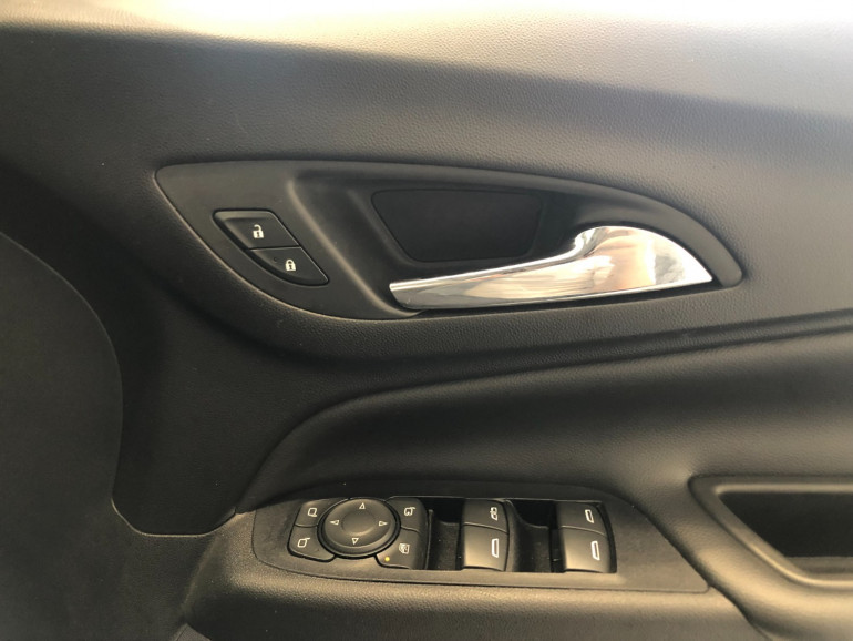 2019 Holden Equinox EQ Turbo LT Wagon Image 11