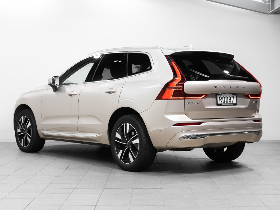 2026 Volvo XC60 UZ B5 Plus 2L Mild Hybrid AWD SUV Image 6