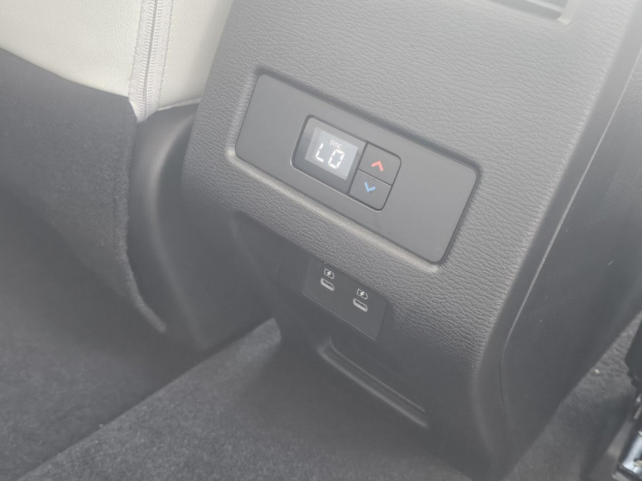 2025 Mitsubishi Outlander ZM Exceed SUV Image 10