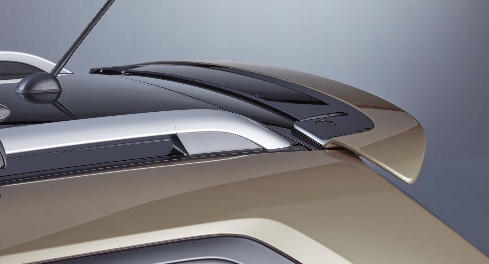 Ignis - Roof Edge Spoiler, Caravan Ivory Pearl