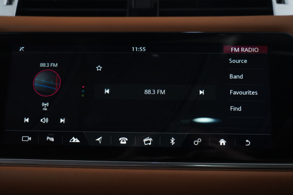 2022 Land Rover Range Rover Sport P575 SVR Carbon Edition SUV Image 48