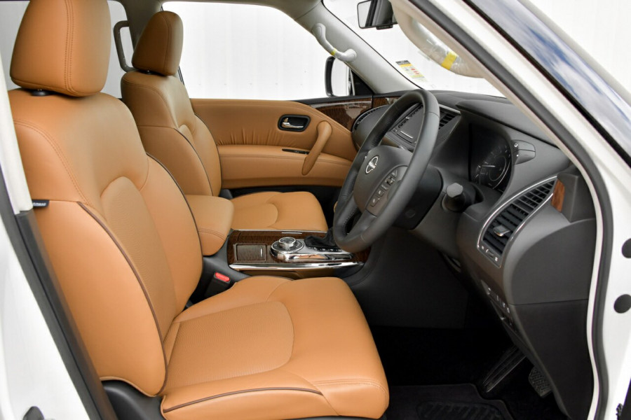 2024 Nissan Patrol Y62 Series 5 Ti-L SUV Image 7
