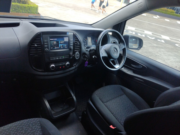 2021 Mercedes-Benz Vito 447 Van image 11