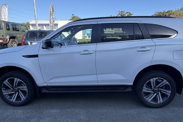 2025 MY25.5 Isuzu MU-X RJ LS-T SUV Image 6