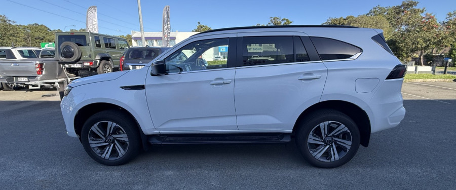 2025 MY25.5 Isuzu MU-X RJ LS-T SUV Image 6