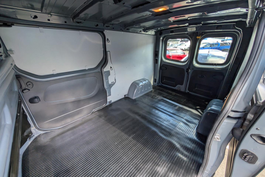 2023 Renault Trafic X82 Premium Van Image 7