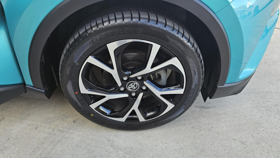 2018 Toyota C-HR NGX50R Koba SUV Image 27
