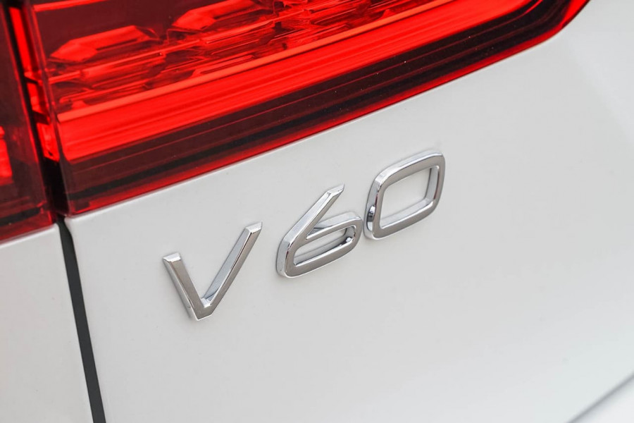 2019 MY20 Volvo V60 F-Series T5 Inscription Wagon Image 10