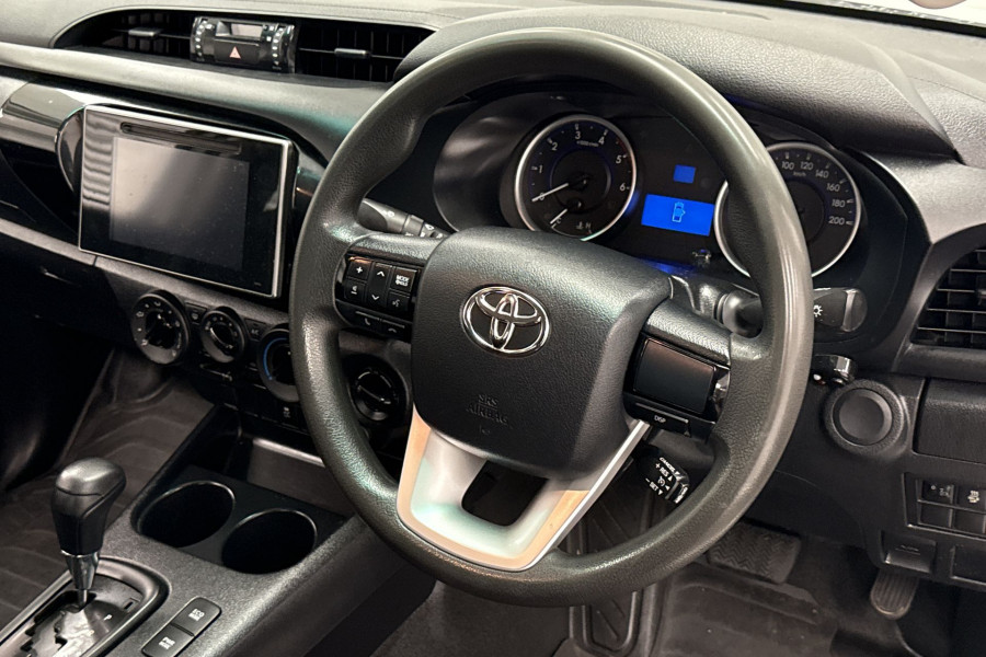 2018 Toyota HiLux GUN126R SR Cab Chassis Image 16
