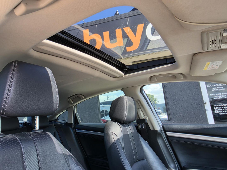 2016 Honda Civic 10th Gen VTi-LX Sedan Image 16