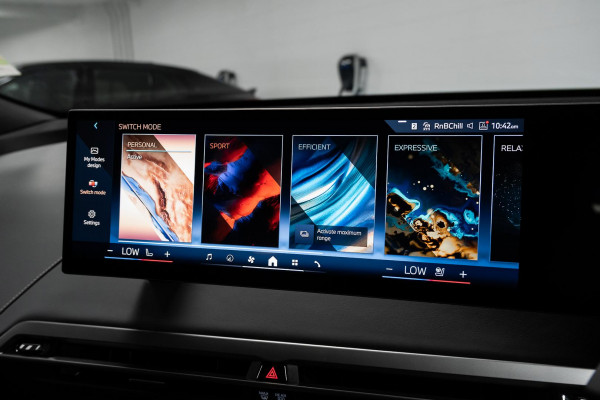 2026 BMW iX I20 xDrive45 M Sport SUV image 13