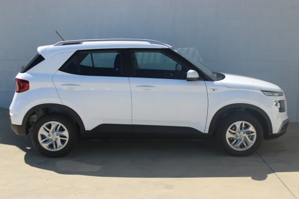 2026 Hyundai Venue QX.V5  SUV Image 3
