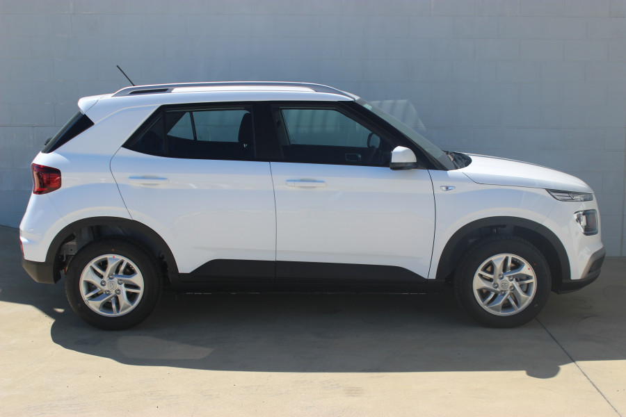 2026 Hyundai Venue QX.V5  SUV Image 3