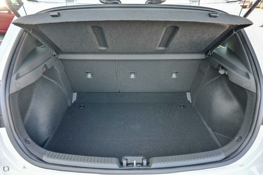 2024 MY25 Hyundai i30 PDe.V6  N Line Hatch Image 11
