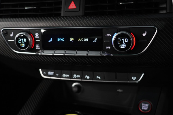 2021 Audi RS4  Quattro SUV Image 34