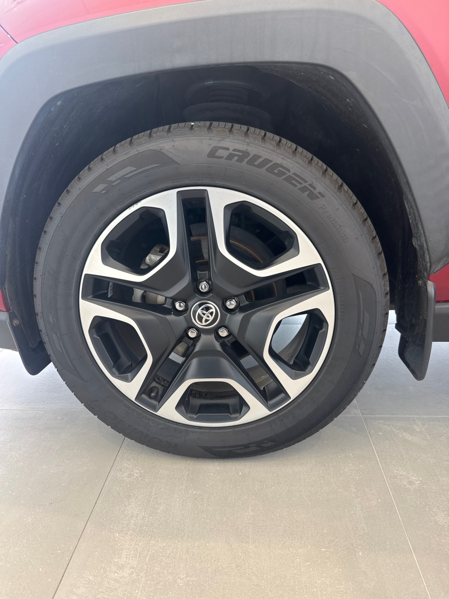 2020 Toyota RAV4 AXAA54R Edge Wagon Image 18